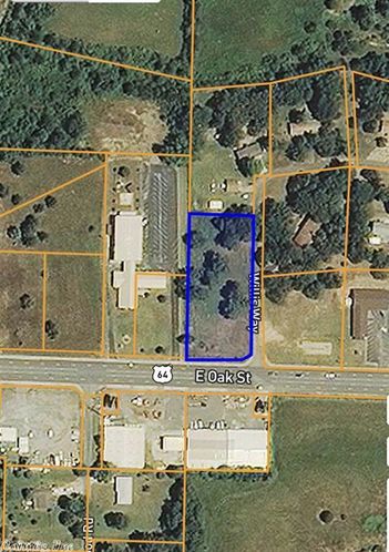 2350 E Oak St, Conway, AR 72032